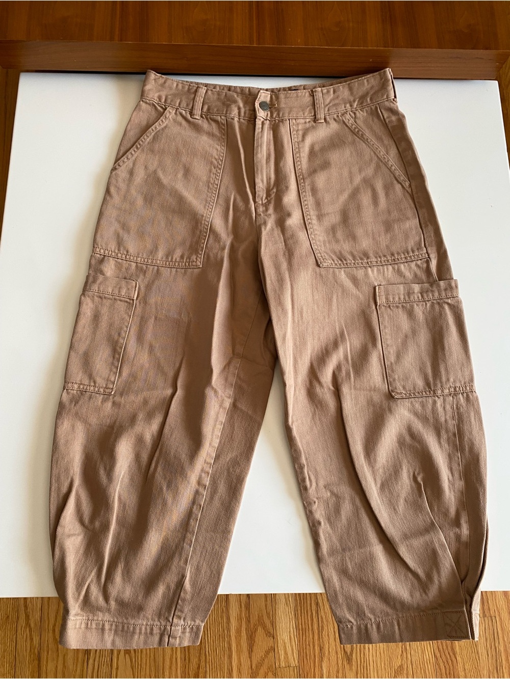 Banana Republic Relaxed Barrel Leg Cropped Pants
